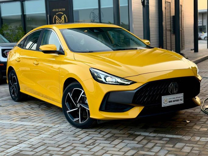 جديدة MG 5 (GT) ثانياً, 1.5 l, 2023 في في عجمان من MWH MOTORS FZE، اللون أصفر. مواصفات الخليج | AUTO.AE | إعلان #271606