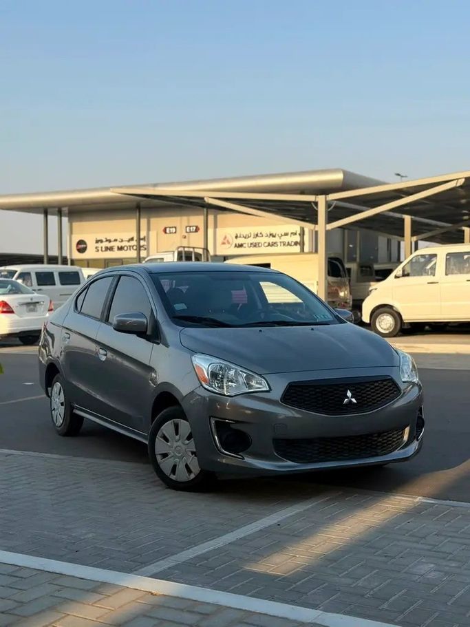 مستعملة Mitsubishi Mirage عملية فيس ليفت السادس 2, 1.2 l, 2020 في في عجمان من EBARIZ AUTO، اللون رمادي. المواصفات الأمريكية | AUTO.AE | إعلان #271154