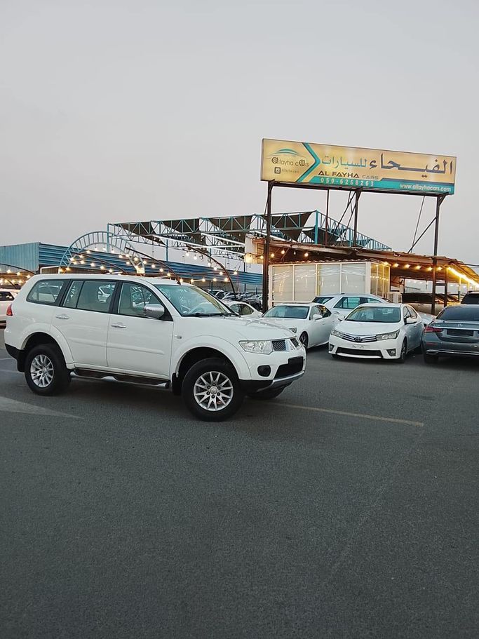 Used Mitsubishi Pajero IV, 3.5 l, 2011 in Ajman by AL FAYHA CARS, White color. GCC Specs | AUTO.AE | Listing #267943