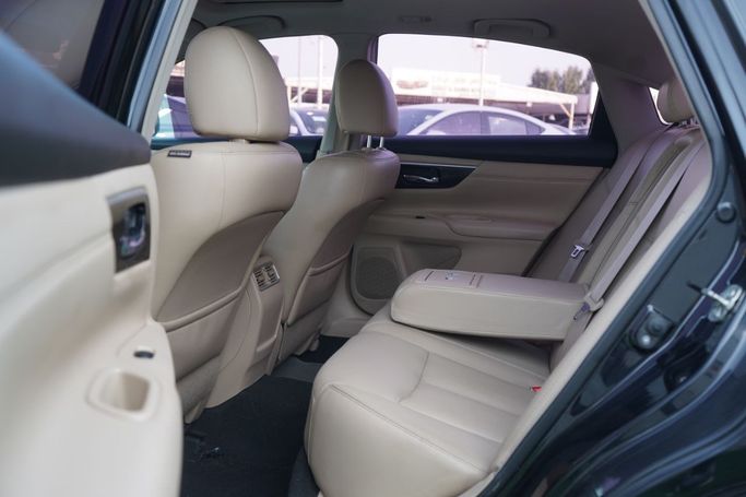 Подержанный Nissan Altima V (L33) Рестайлинг, 2.5 л, 2018 в Аджмане от Syria Motors Черный цвет.  | AUTO.AE