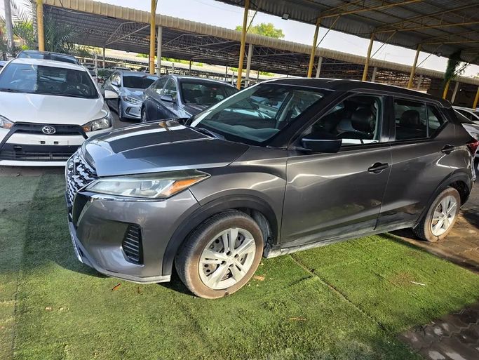 مستعملة Nissan Kicks أنا فيس ليفت, 1.6 l, 2021 في في عجمان من Horizon International Used Cars، اللون رمادي. المواصفات الأمريكية | AUTO.AE | إعلان #272086