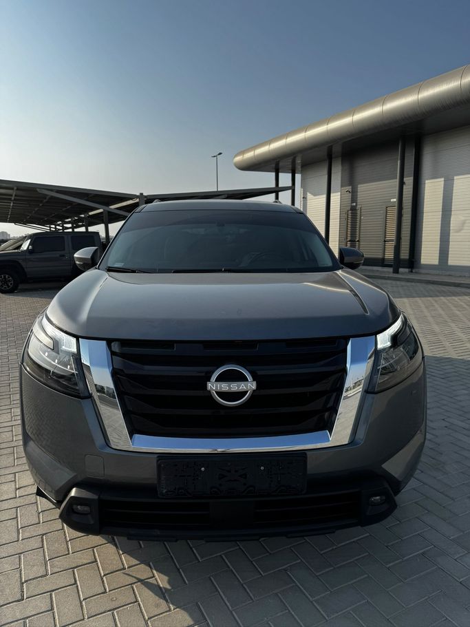 مستعملة ⁦Nissan Pathfinder V، 3.5 l، 2024⁩ في في الإمارات, عجمان من CHAMPION AUTOMOTIVE، اللون أبيض. مواصفات الخليج | AUTO.AE | إعلان #286885