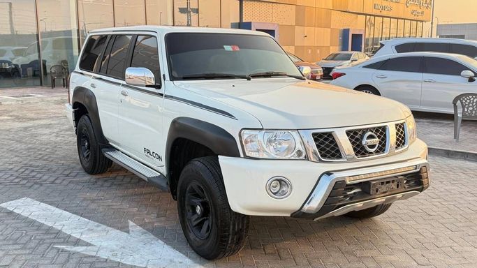 Новый Nissan Patrol V (Y61) Рестайлинг, 4.8 л, 2019 в Аджмане от Black Edition Motors Белый цвет. Other | AUTO.AE