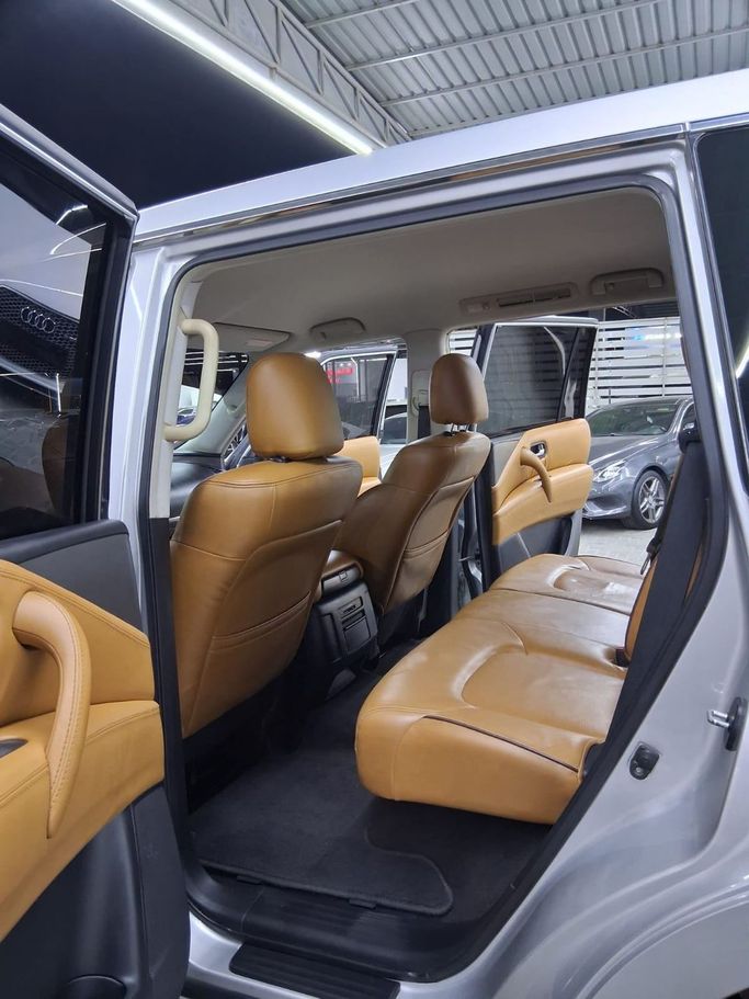 Used Nissan Patrol VI (Y62) Facelift, 5.6 l, 2019 in Ajman by Auto Zone, White color. Other | AUTO.AE