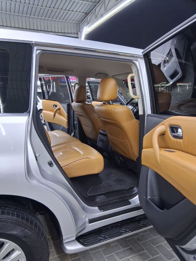 Used Nissan Patrol VI (Y62) Facelift, 5.6 l, 2019 in Ajman by Auto Zone, White color. Other | AUTO.AE