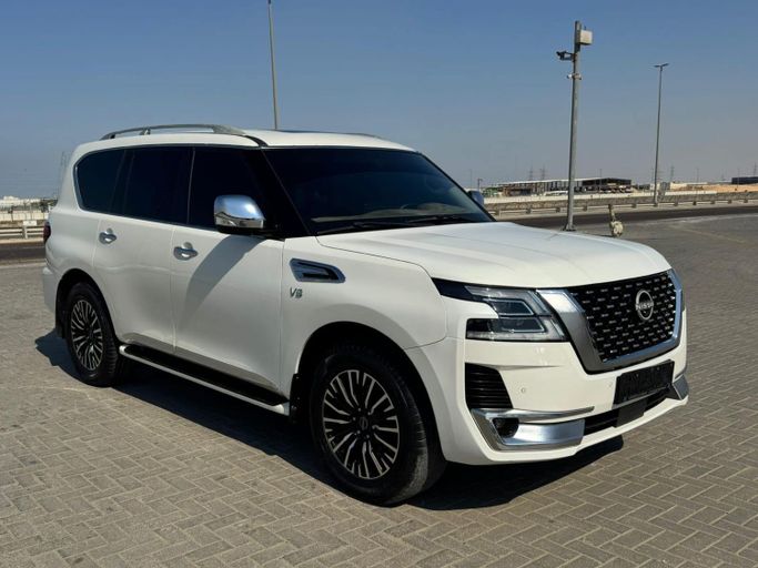 Used Nissan Patrol VI (Y62) Facelift 2, 4.0 l, 2022 in Ajman by Auto Zone, White color. Other | AUTO.AE