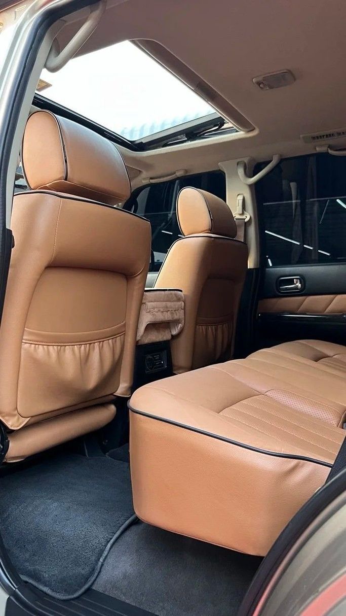 Used Nissan Patrol V (Y61) Facelift, 4.8 l, 2019 in Ajman by Abu Rashid Cars , Golden color. GCC Specs | AUTO.AE