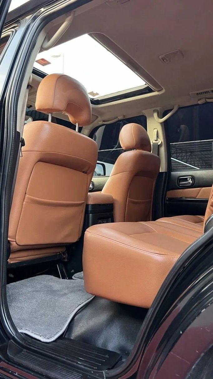 Подержанный Nissan Patrol V (Y61) Рестайлинг, 4.8 л, 2015 в Аджмане от Abu Rashid Cars  Черный цвет. Other | AUTO.AE