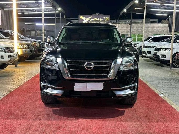 Подержанный Nissan Patrol VI (Y62) Рестайлинг 2, 5.6 л, 2021 в Аджмане от Al Jernas Used Cars Trading FZE Черный цвет. GCC | AUTO.AE