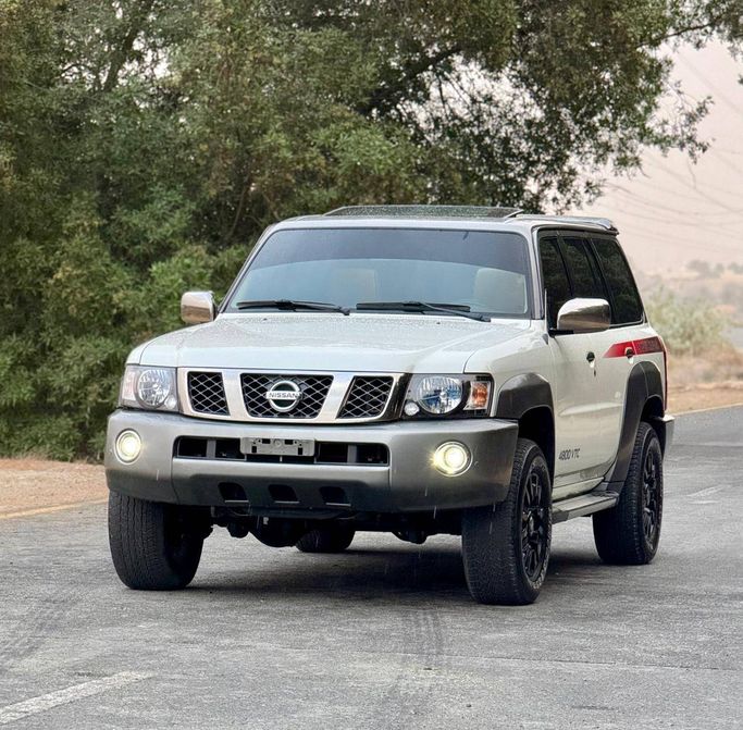 مستعملة Nissan Patrol عملية فيس ليفت V (Y61), 4.8 l, 2019 في في عجمان من AL BRARY MOTORS، اللون أبيض. أخرى | AUTO.AE