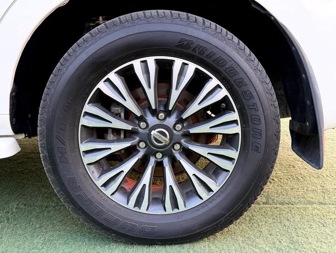 Подержанный Nissan Patrol VI (Y62), 5.6 л, 2014 в ОАЭ, Аджман от Al Tarek Motors FZE Белый цвет. GCC | AUTO.AE | Объявление #296151 — фото 11 из 11