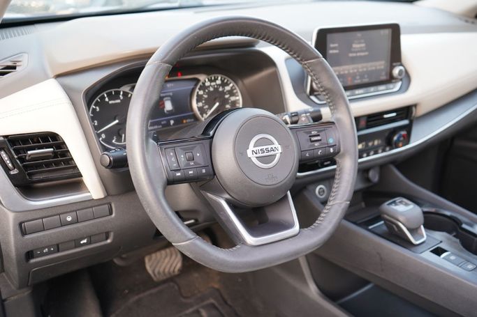 Подержанный Nissan Rogue III, 2.5 л, 2021 в Аджмане от Syria Motors Синий цвет. Американская | AUTO.AE