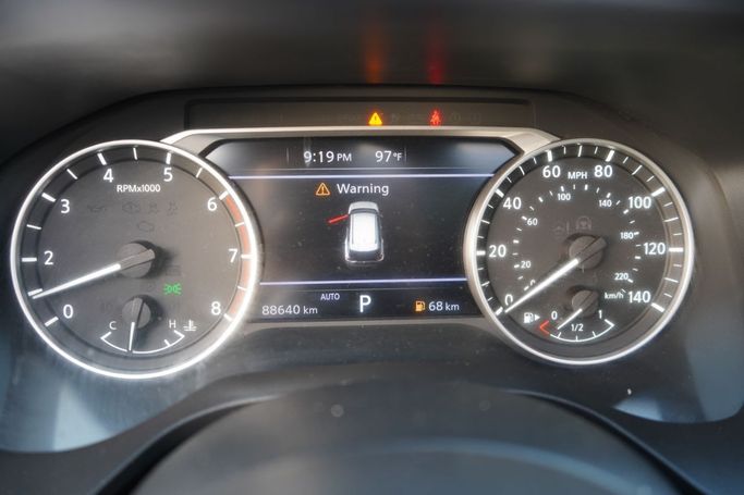 Подержанный Nissan Rogue III, 2.5 л, 2021 в Аджмане от Syria Motors Синий цвет. Американская | AUTO.AE