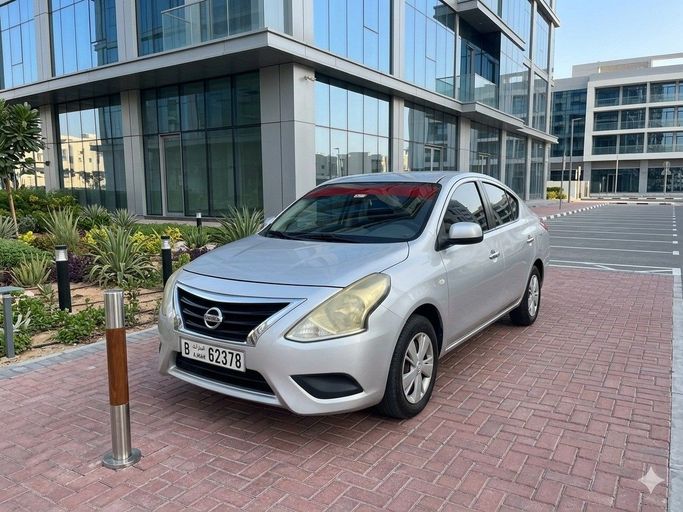 Nissan Sunny N17 Рестайлинг, 2020 седан  класса в Аджмане от Eagle Rent A Car серый цвет | AUTO.AE | Объявление #1535