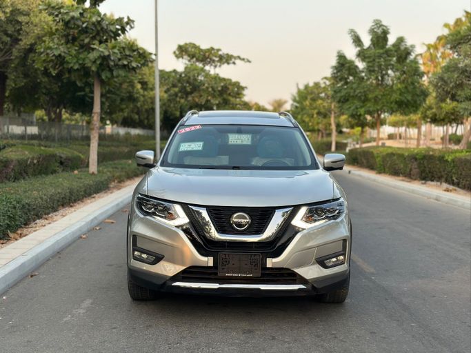 Used ⁦Nissan X-Trail III (T32) Facelift, 2.5 l, 2022⁩ in UAE, Ajman by SHEIKH MORAD USED CARS, Silver color. GCC Specs | AUTO.AE | Listing #287789