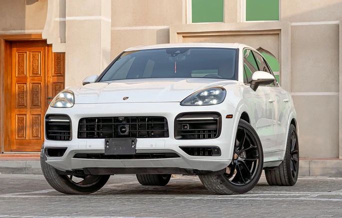 مستعملة Porsche Cayenne S Coupé ثالثاً, 2.9 l, 2019 في في الإمارات, عجمان من AMG Cars، اللون أبيض. المواصفات الكندية | AUTO.AE | إعلان #278641