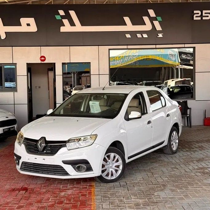 مستعملة Renault Symbol ثالثاً شد الوجه, 0.9 l, 2017 في في عجمان من EBLA MOTORS FZE، اللون أبيض. مواصفات الخليج | AUTO.AE