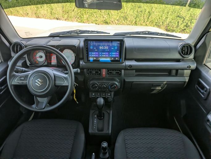 Подержанный Suzuki Jimny IV, 1.5 л, 2024 в ОАЭ, Аджман от SR MOTORS Желтый цвет. GCC | AUTO.AE | Объявление #295766 — фото 16 из 18
