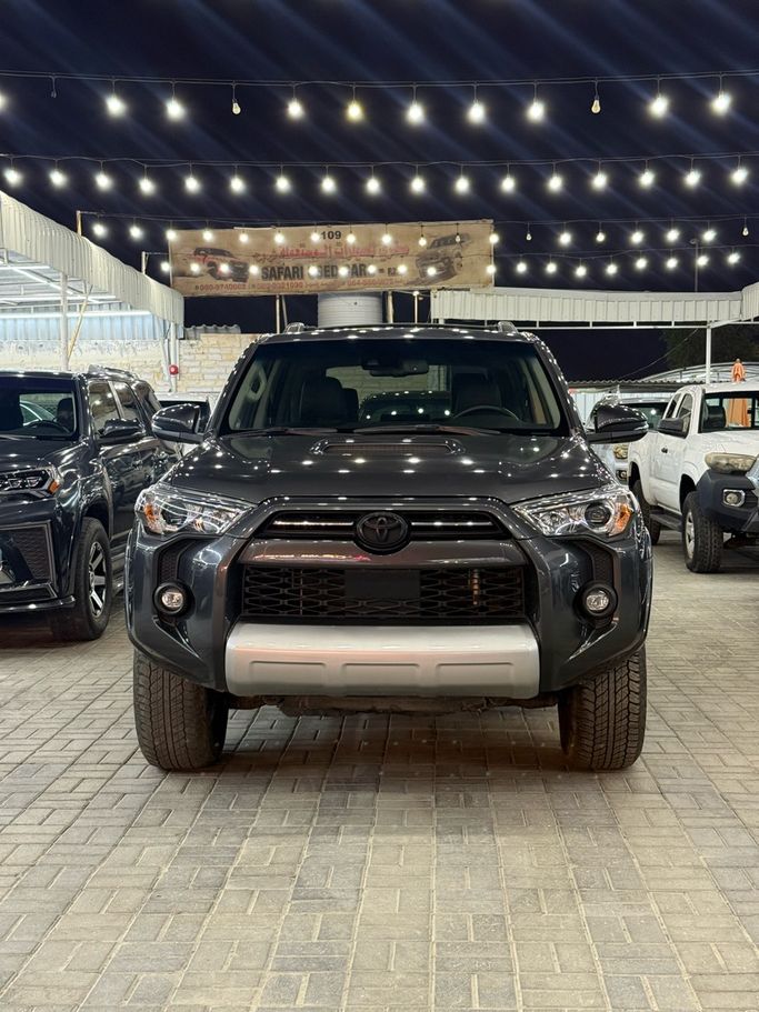 مستعملة Toyota 4Runner فيس ليفت V, 4.0 l, 2023 في في عجمان من SAFARI USED CARS، اللون رمادي. المواصفات الأمريكية | AUTO.AE | إعلان #262501