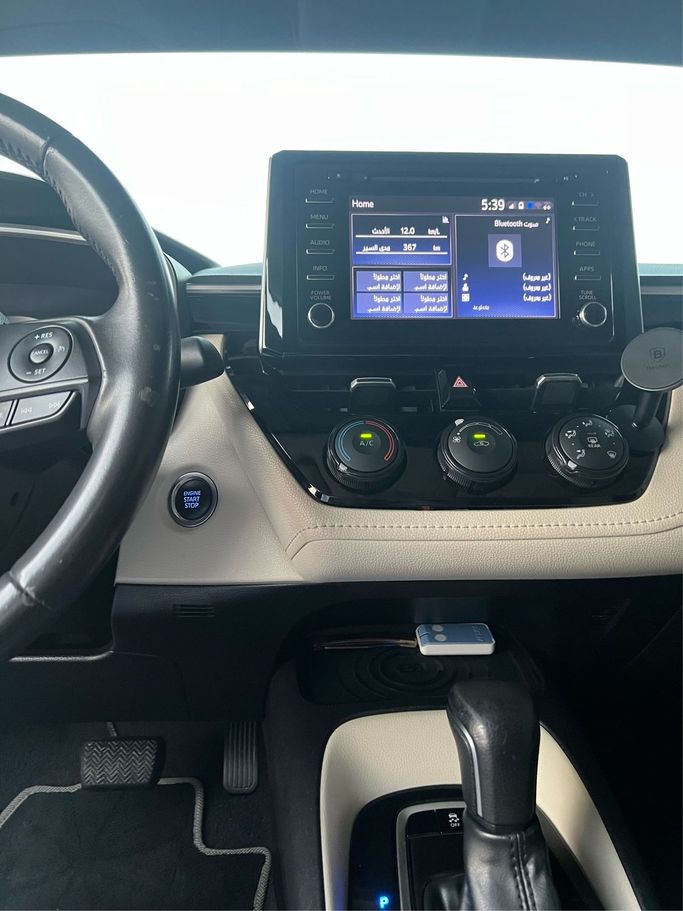 Подержанный Toyota Corolla XII (E210), 1.6 л, 2021 в Аджмане Белый цвет. GCC | AUTO.AE