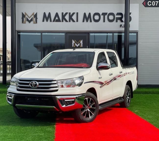 Новый Toyota Hilux VIII, 2.7 л, 2026 в Аджмане от MAKKI MOTORS Белый цвет. Other | AUTO.AE