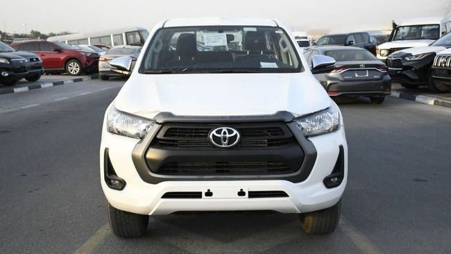 New Toyota Hilux VIII Facelift, 2.4 l, 2024 in Ajman by WorldWideAuto FZC, White color. European Specs | AUTO.AE | Listing #271273