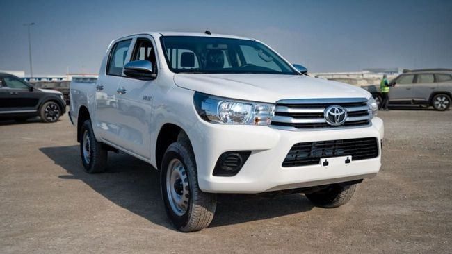 New Toyota Hilux VIII, 2.4 l, 2025 in Ajman by WorldWideAuto FZC, White color. GCC Specs | AUTO.AE | Listing #271462