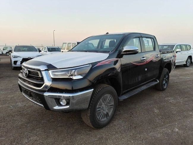 New Toyota Hilux VIII Facelift, 2.7 l, 2025 in Ajman by WorldWideAuto FZC, Black color. GCC Specs | AUTO.AE | Listing #271763