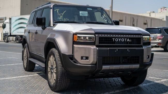 جديدة Toyota Land Cruiser Prado سلسلة 250, 2.8 l, 2025 في في الإمارات, عجمان من WorldWideAuto FZC، اللون برونزي. المواصفات الأوروبية | AUTO.AE | إعلان #270298