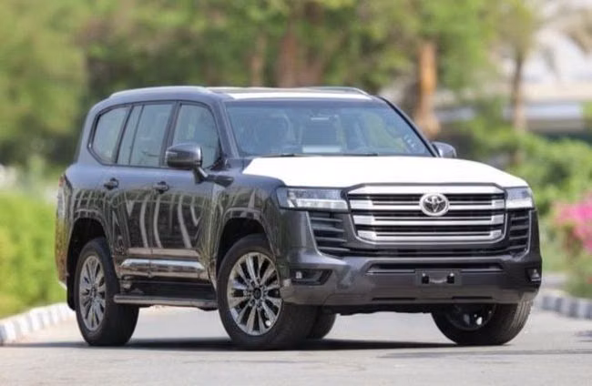 جديدة Toyota Land Cruiser Twin Turbo السلسلة 300, 3.5 l, 2025 في في عجمان من MAKKI MOTORS، اللون أسود. مواصفات الخليج | AUTO.AE | إعلان #236334