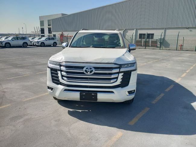 New Toyota Land Cruiser 300 Series, 4.0 l, 2025 in Ajman by MAKKI MOTORS, White color. GCC Specs | AUTO.AE