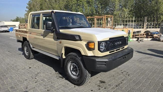 Новый Toyota Land Cruiser 70 Series Рестайлинг 2, 2.8 л, 2025 в Аджмане от WorldWideAuto FZC Бежевый цвет. GCC | AUTO.AE | Объявление #270286