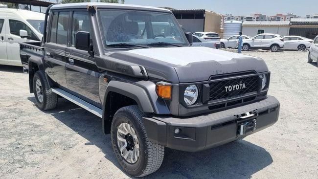 Новый Toyota Land Cruiser 70 Series Рестайлинг 2, 2.8 л, 2025 в Аджмане от WorldWideAuto FZC Серый цвет. GCC | AUTO.AE | Объявление #270508