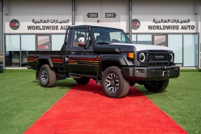 Новый Toyota Land Cruiser 70 Series Рестайлинг 2, 2.8 л, 2025 в Аджмане от WorldWideAuto FZC Серый цвет. GCC | AUTO.AE | Объявление #270595