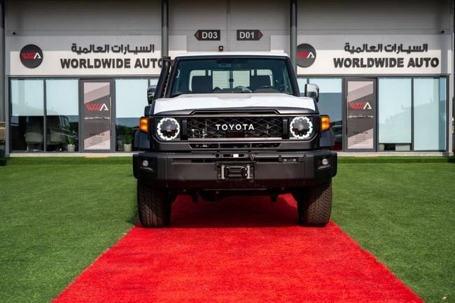 Новый Toyota Land Cruiser 70 Series Рестайлинг 2, 2.8 л, 2025 в Аджмане от WorldWideAuto FZC Серый цвет. GCC | AUTO.AE | Объявление #270843