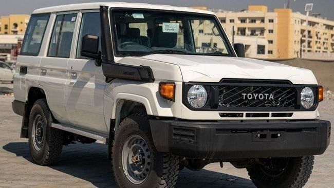 جديدة Toyota Land Cruiser 70 Series 70 Series Facelift 2, 4.2 l, 2025 في في عجمان من WorldWideAuto FZC، اللون أبيض. مواصفات الخليج | AUTO.AE | إعلان #271587