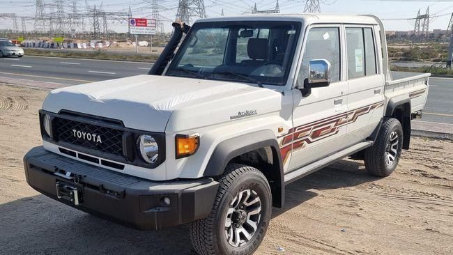 Новый Toyota Land Cruiser 70 Series Рестайлинг 2, 2.8 л, 2024 в Аджмане от WorldWideAuto FZC Белый цвет. GCC | AUTO.AE | Объявление #272002