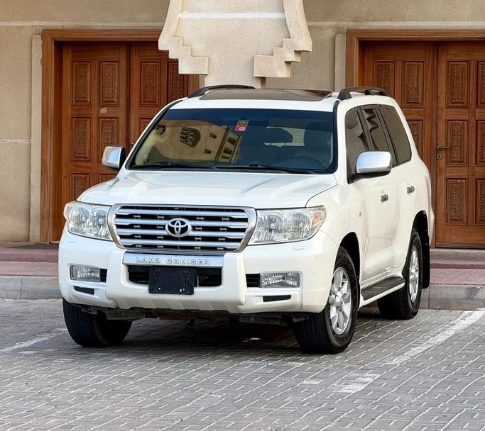 Подержанный ⁦Toyota Land Cruiser 200 Series, 5.7 л, 2009⁩ в ОАЭ, Аджман от SAEED MOTORS Белый цвет. GCC | AUTO.AE | Объявление #289534