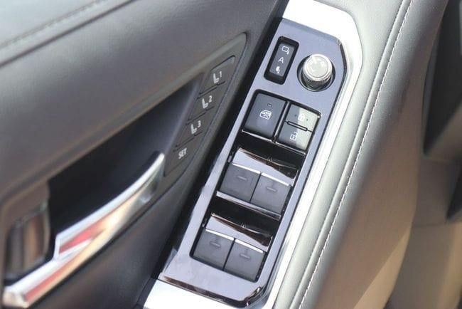 جديدة Toyota Land Cruiser Twin Turbo السلسلة 300، 3.5 لتر، 2026 في الإمارات، عجمان من MAKKI MOTORS، اللون أبيض. مواصفات الخليج | AUTO.AE | إعلان #296453 — صورة 10 من 10