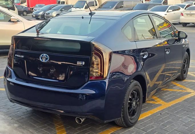 Used Toyota Prius III Facelift (XW30), 1.8 l, 2012 in Ajman by Al Hilal Motors, Blue color. American Specs | AUTO.AE