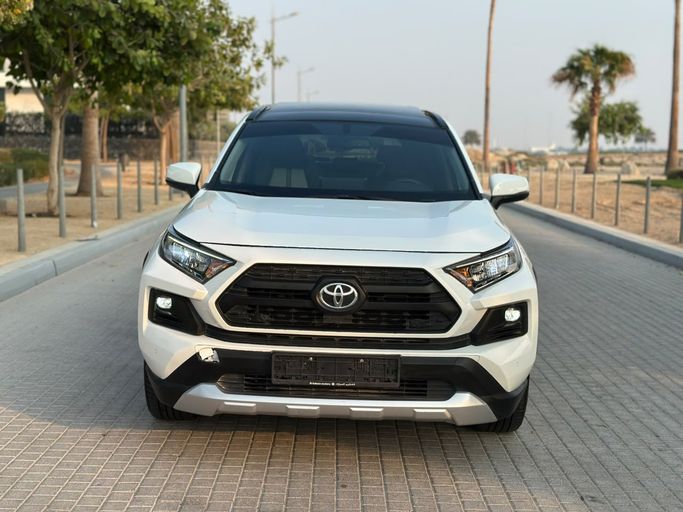 Used ⁦Toyota RAV4 V (XA50), 2.5 l, 2024⁩ in UAE, Ajman by SHEIKH MORAD USED CARS, White color. GCC Specs | AUTO.AE | Listing #287753