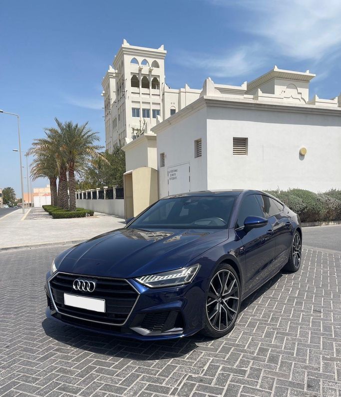 Used ⁦Audi A7 L 55 TFSI II (4K), 3.0 l, 2020⁩ in Bahrain, Ar Rifā‘ by Platinum Company Car, Blue color.  | AUTO.AE | Listing #287892