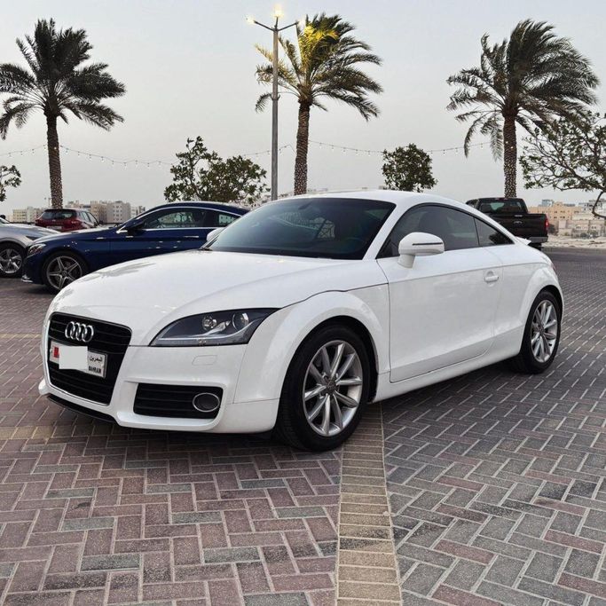 Used ⁦Audi TT II (8J) Facelift, 1.8 l, 2014⁩ in Bahrain, Ar Rifā‘ by Platinum Company Car, White color.  | AUTO.AE | Listing #287797