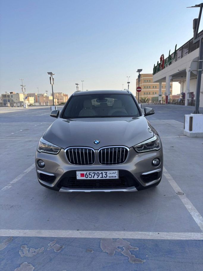 Used ⁦BMW X1 20i sDrive II (F48), 2.0 l, 2019⁩ in Bahrain, Ar Rifā‘ by Platinum Company Car, Grey color.  | AUTO.AE | Listing #287942