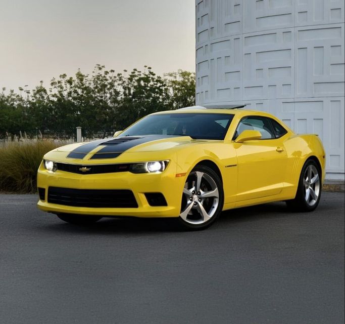 Used ⁦Chevrolet Camaro V Facelift, 6.2 l, 2015⁩ in Bahrain, Ar Rifā‘ by Platinum Company Car, Yellow color.  | AUTO.AE | Listing #288328