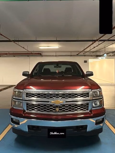 مستعملة ⁦Chevrolet Silverado III (K2XX)، 4.3 l، 2015⁩ في في البحرين, الرفاع من Shaikhan Cars، اللون عنابي.  | AUTO.AE | إعلان #290219