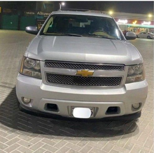 مستعملة ⁦Chevrolet Tahoe ثالثاً، 4.8 l، 2012⁩ في في البحرين, الرفاع من Platinum Company Car، اللون فضي.  | AUTO.AE | إعلان #288315