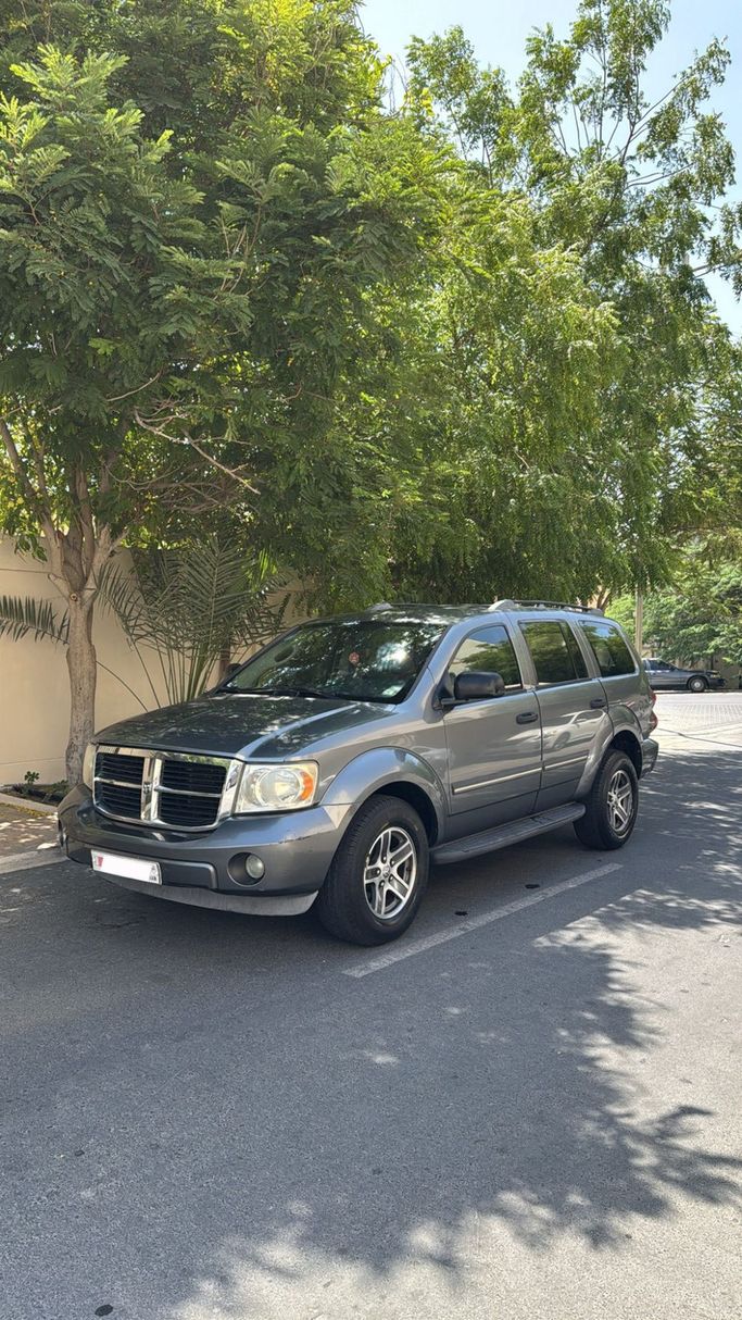 Used ⁦Dodge Durango II Facelift, 5.7 l, 2008⁩ in Bahrain, Ar Rifā‘ by Platinum Company Car, Grey color.  | AUTO.AE | Listing #288525