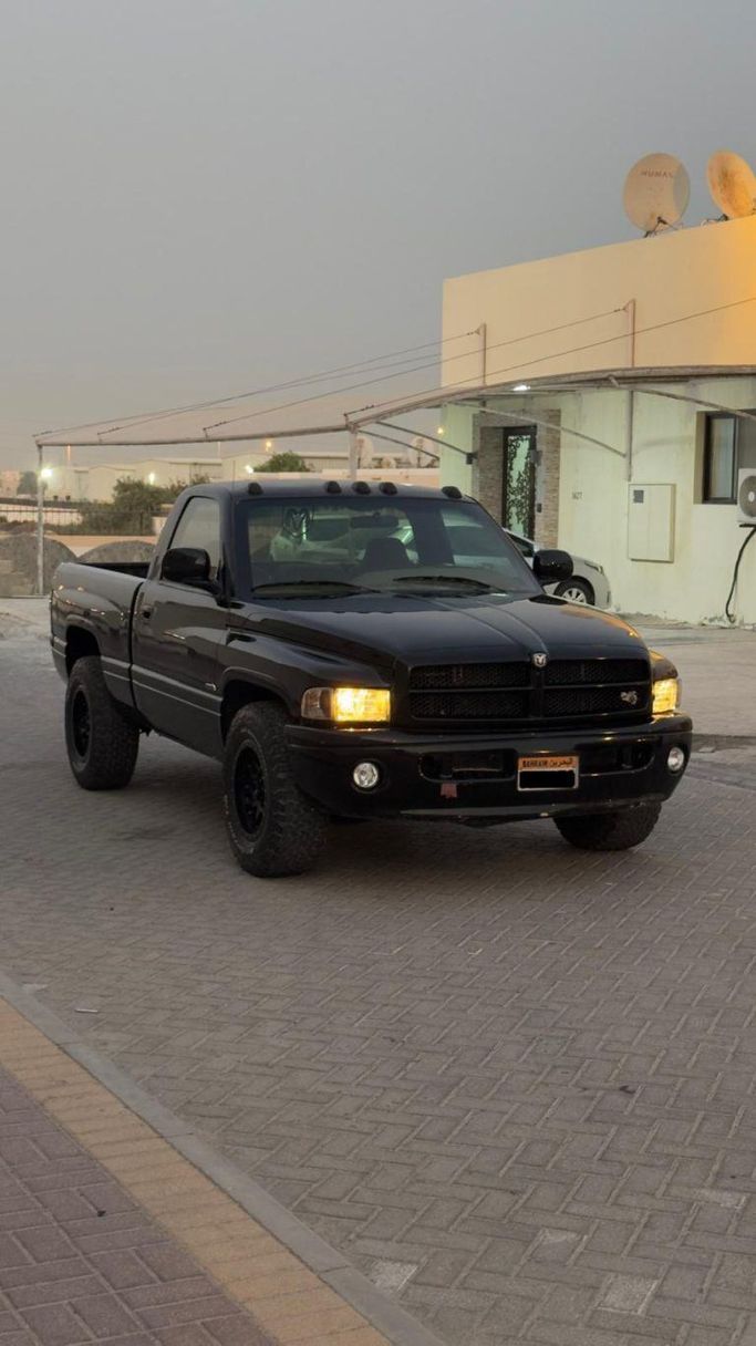 Used ⁦Dodge RAM II (BR/BE), 3.9 l, 1999⁩ in Bahrain, Ar Rifā‘ by Platinum Company Car, Black color.  | AUTO.AE | Listing #288514