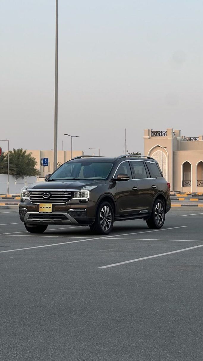 Подержанный ⁦GAC GS8 I, 2.0 л, 2018⁩ в Бахрейн, Ар Рифа‘ от Platinum Company Car Коричневый цвет.  | AUTO.AE | Объявление #287655